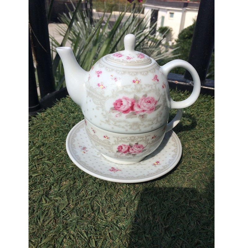 teiera con tazza e piattino Brighter Home teiera con tazza e piattino Brighter Home