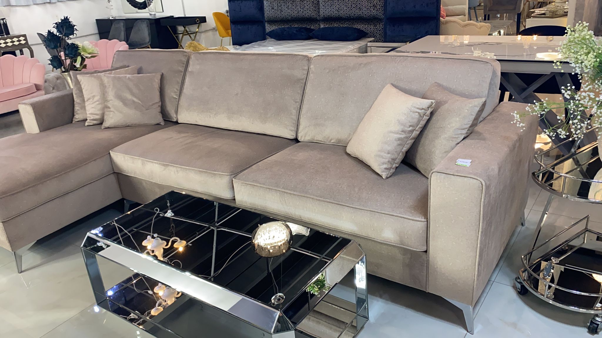 Divano Romeo 340x175cm Personalizzabile - immagine 4