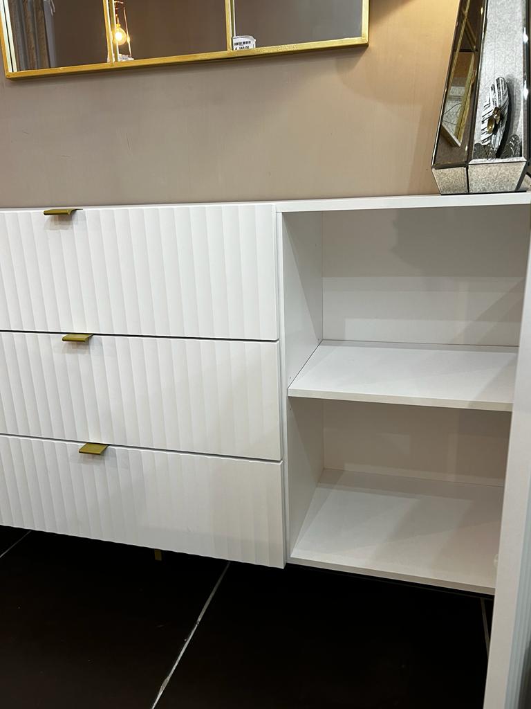 Madia dogata con cassetti bianco e oro - immagine 5